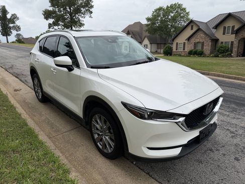 Used 2019 MAZDA CX-5 Grand Touring w/ GT Premium Package AWD/4WD image 2