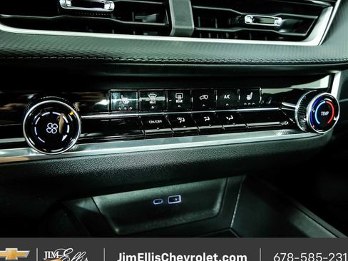 New 2026 Chevrolet Equinox LT FWD image 16
