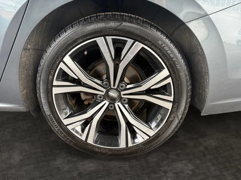 Used 2021 Volkswagen Passat 2.0T SE w/ Luggage Net & Mats Package FWD image 27