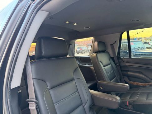 Used 2015 GMC Yukon Denali w/ Premium Package AWD/4WD image 35