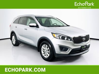 Used 2016 Kia Sorento LX w/ LX Convenience Package