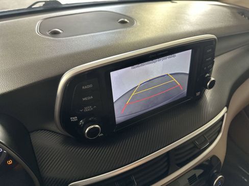Used 2019 Hyundai Tucson SEL FWD image 17