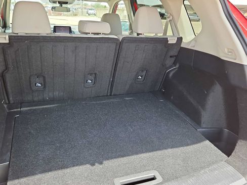 Used 2025 Nissan Rogue SV FWD image 23