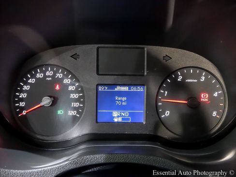 Used 2019 Mercedes-Benz Sprinter 144 image 10