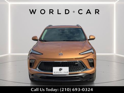 Used 2024 Buick Encore GX Sport Touring w/ Advanced Technology Package FWD image 8