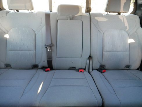 Used 2021 RAM 1500 Big Horn image 13