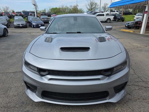 Used 2018 Dodge Charger R/T RWD image 4
