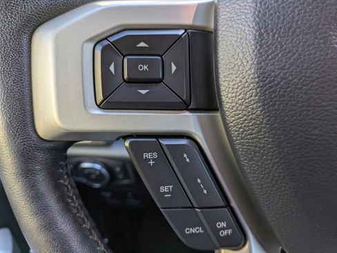 Used 2018 Ford F150 Lariat w/ Equipment Group 502A Luxury image 21