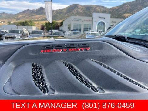 New 2026 RAM 2500 Laramie AWD/4WD image 10