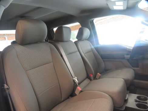 Used 2018 Ford F150 XLT w/ Equipment Group 301A Mid AWD/4WD image 28