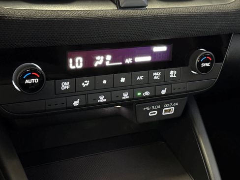 New 2026 Subaru Outback Premium image 19