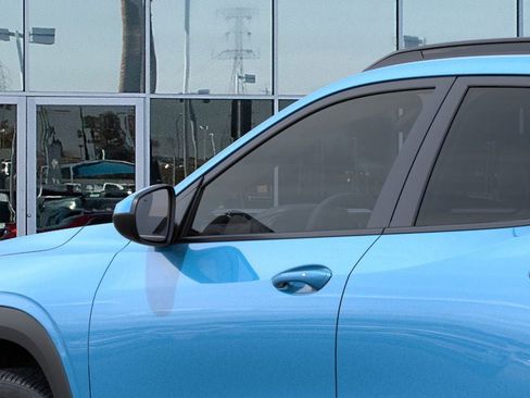 New 2026 Chevrolet Trax LT w/ Driver Confidence Package image 12