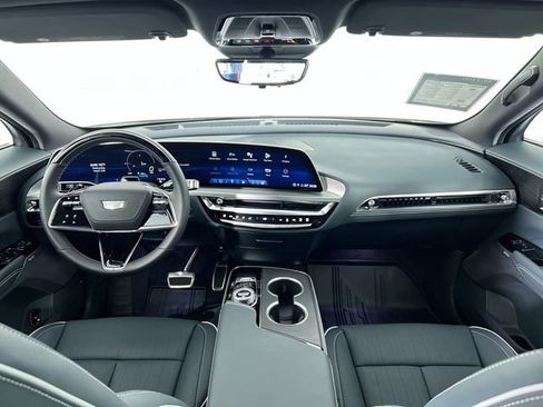 Used 2025 Cadillac Lyriq Sport w/ Nappa Leather Package image 21