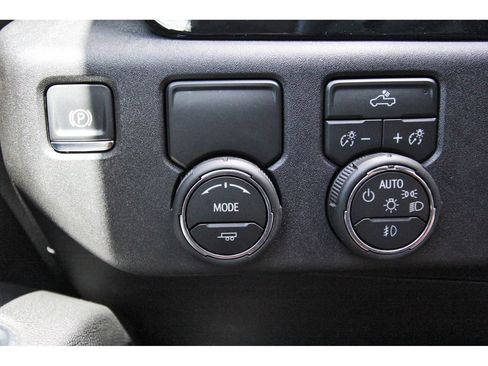 Used 2026 Chevrolet Silverado 1500 RST w/ RST Select Package RWD image 19