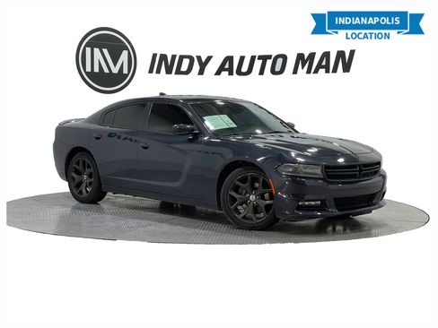 Used 2018 Dodge Charger R/T w/ Plus Group image 1