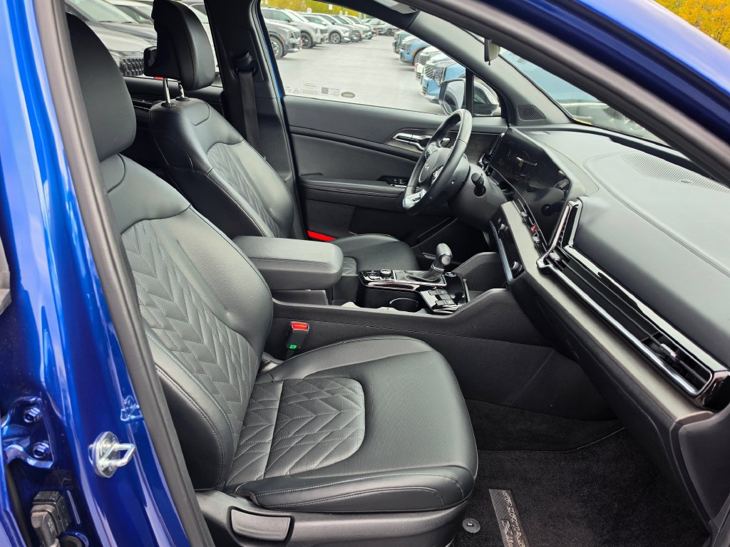 Certified 2024 Kia Sportage X-Line AWD/4WD image 11