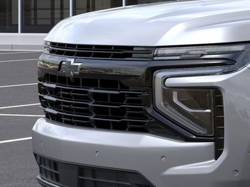 New 2026 Chevrolet Suburban RST image 15