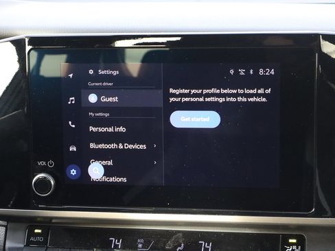 Used 2025 Toyota Camry SE image 22