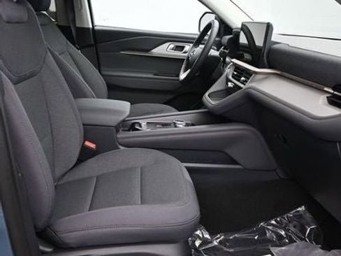 New 2026 Ford Explorer Active image 16