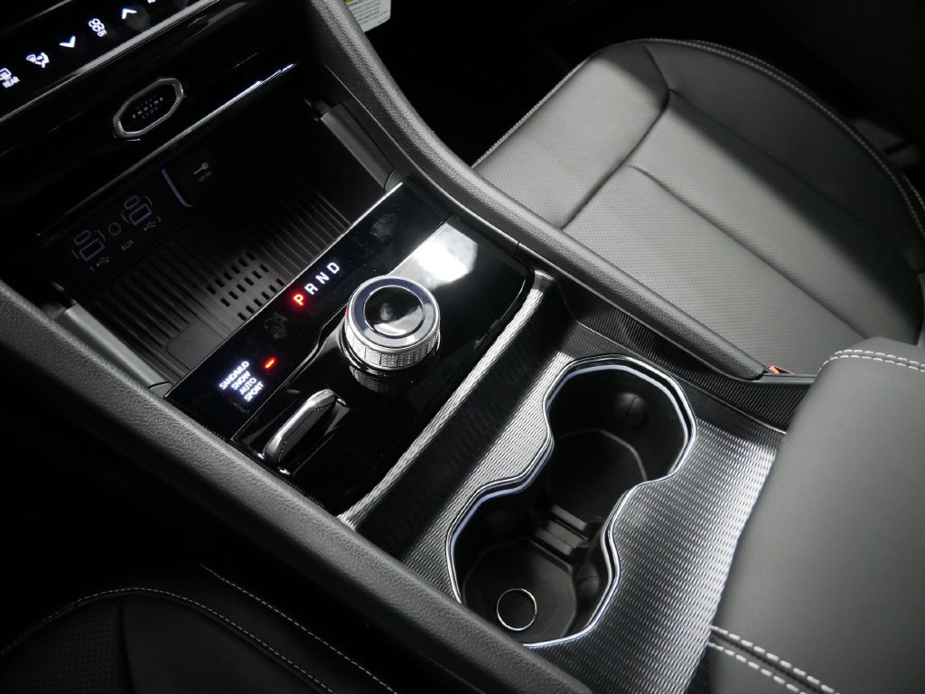 New 2027 Jeep Grand Cherokee Limited AWD/4WD image 27