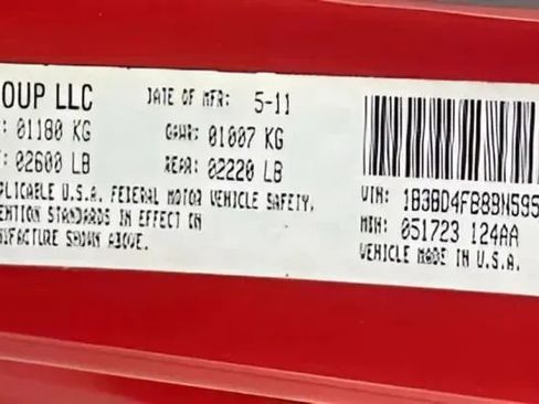 Used 2011 Dodge Avenger Express FWD image 22