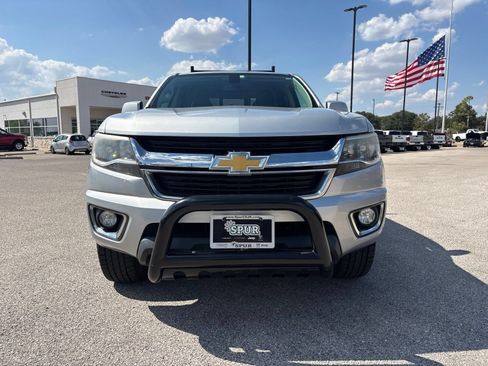 Used 2018 Chevrolet Colorado LT w/ LT Convenience Package RWD image 8