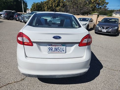 Used 2012 Ford Fiesta S image 4