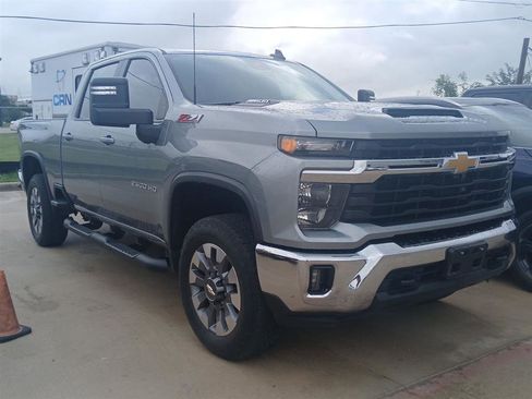 Used 2024 Chevrolet Silverado 2500 LT w/ All Star Edition AWD/4WD image 5