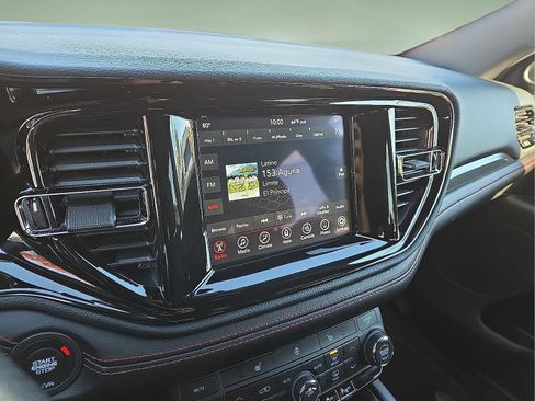 Used 2023 Dodge Durango GT image 17