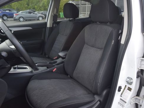 Used 2015 Nissan Sentra SV image 6