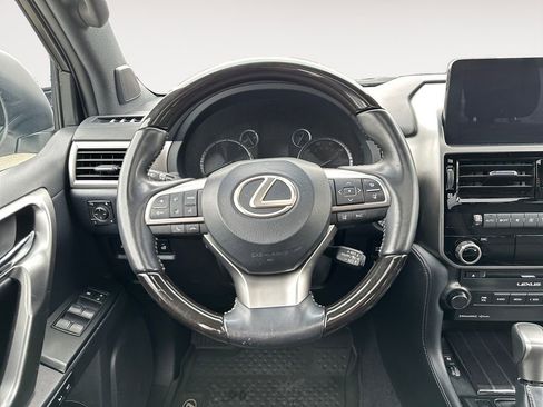 Used 2023 Lexus GX 460 Premium w/ Premium Package AWD/4WD image 12
