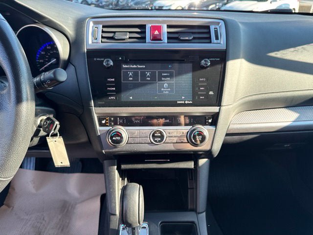 Used 2017 Subaru Outback 2.5i Premium AWD/4WD image 14