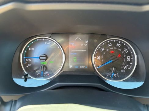 Used 2022 Toyota RAV4 XLE w/ Convenience Package AWD/4WD image 14