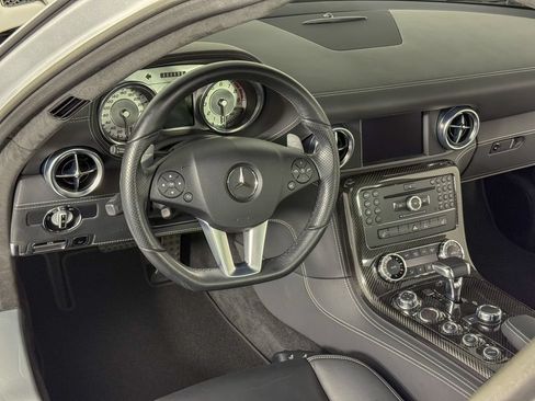 Used 2011 Mercedes-Benz SLS AMG Coupe image 36