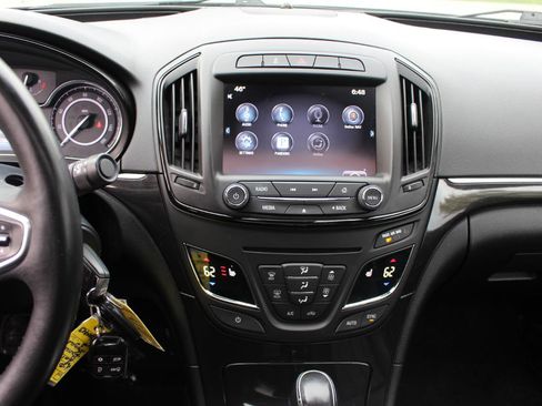 Used 2014 Buick Regal FWD image 28