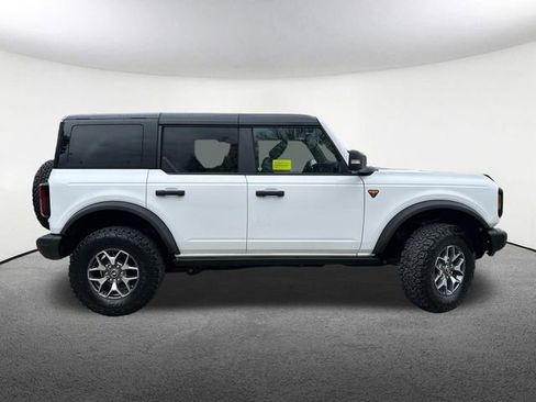 Certified 2025 Ford Bronco Badlands AWD/4WD image 15