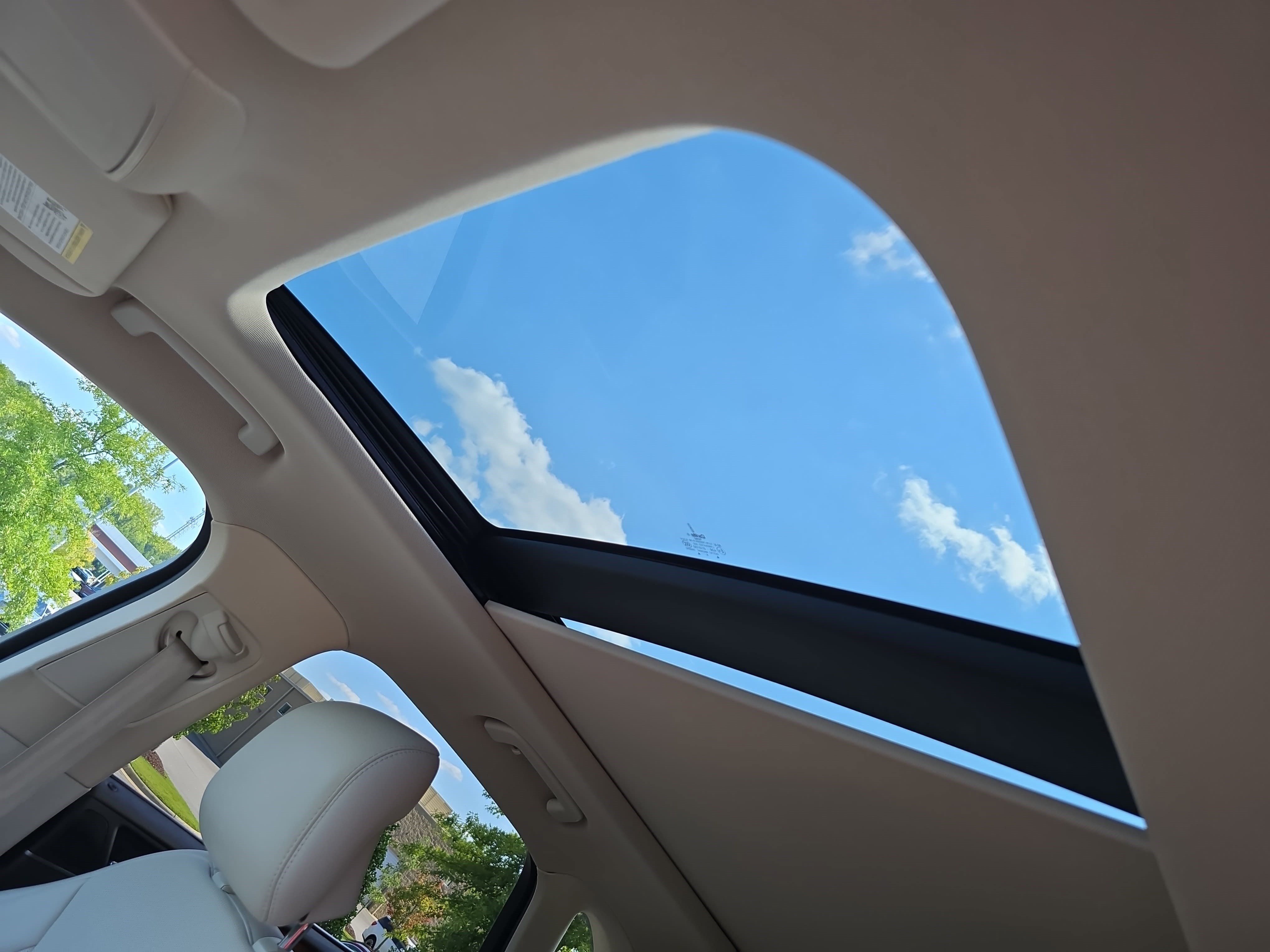 Used 2015 Lincoln MKC FWD w/ Equipment Group 102A Reserve image 29