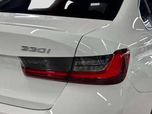 Used 2024 BMW 330i xDrive Sedan w/ Convenience Package AWD/4WD image 11