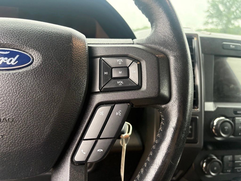 Used 2019 Ford F150 XLT w/ Equipment Group 302A Luxury AWD/4WD image 13