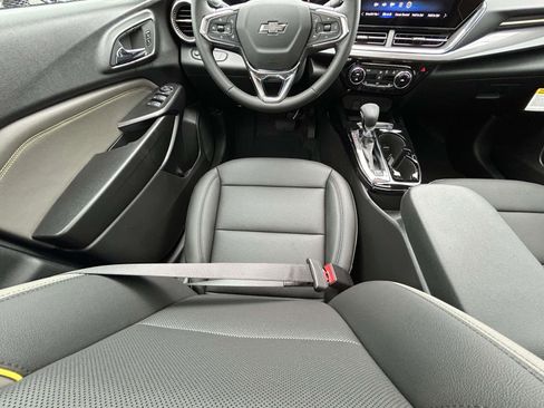 New 2026 Chevrolet Trax ACTIV w/ Sunroof Package image 13