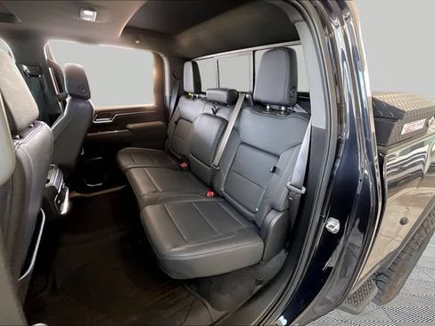 Used 2025 GMC Sierra 3500 SLT AWD/4WD image 16