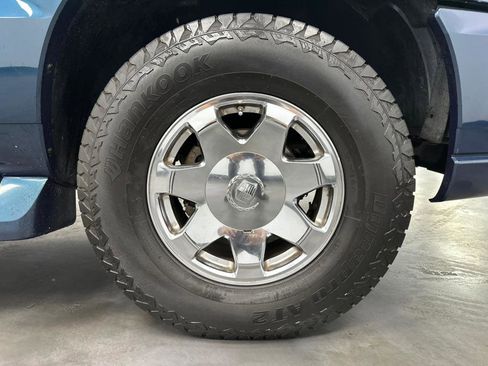 Used 2005 Cadillac Escalade AWD image 64