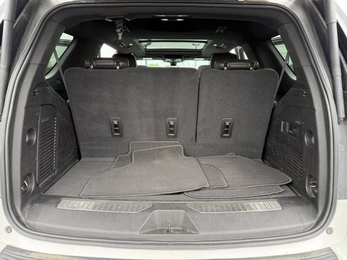 Used 2021 Chevrolet Tahoe High Country w/ Premium Package AWD/4WD image 24