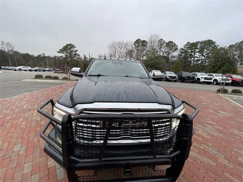 Used 2019 RAM 3500 Laramie image 27