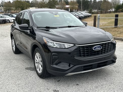 Used 2024 Ford Escape Active image 3