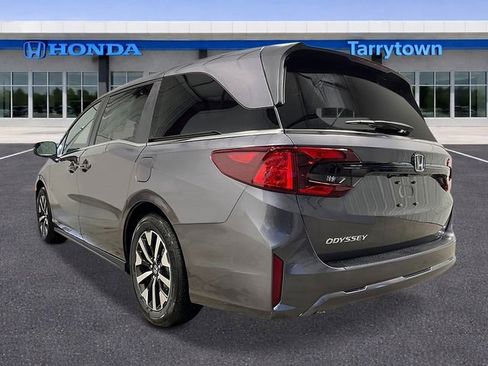 New 2026 Honda Odyssey EX-L image 3