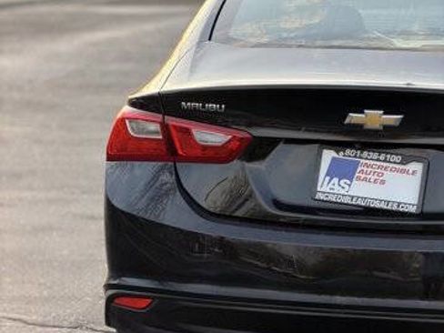 Used 2023 Chevrolet Malibu LT image 6