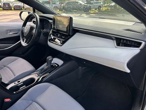 Used 2024 Toyota Corolla SE image 31
