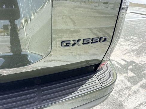 Certified 2025 Lexus GX 550 w/ Cold Area Package AWD/4WD image 26