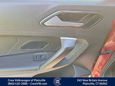 Certified 2023 Volkswagen Tiguan SE w/ Panoramic Sunroof Package AWD/4WD image 48